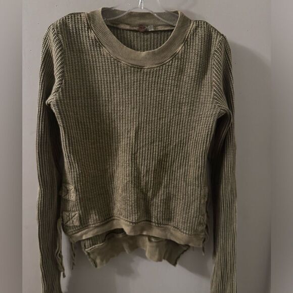 Free People One Cropped Interlaken Thermal Top - Picture 4 of 5